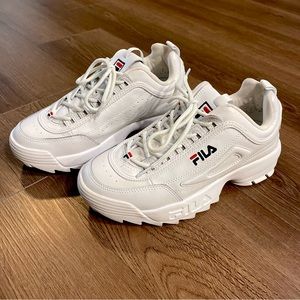 Women's Fila Disruptor Premium 2 Sneaker Womans Size 9